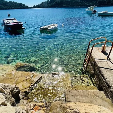 Cosy On The Private - Karbuni Korcula 公寓