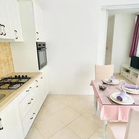 Cosy On The Private - Karbuni Korcula