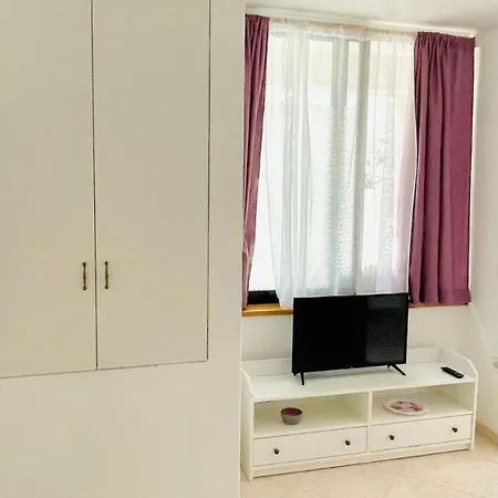 Cosy On The Private - Karbuni Korcula 公寓 *